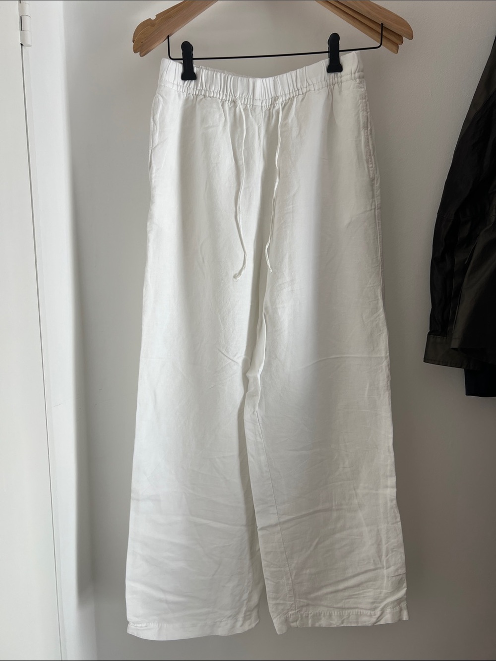 H&M white linen viscose drawstring elastic waist NICE! Small